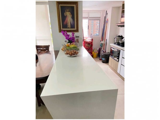 Apartamento de 3 alcobas en venta en Laureles, Medellín, 93 m² · foto 11 de 24