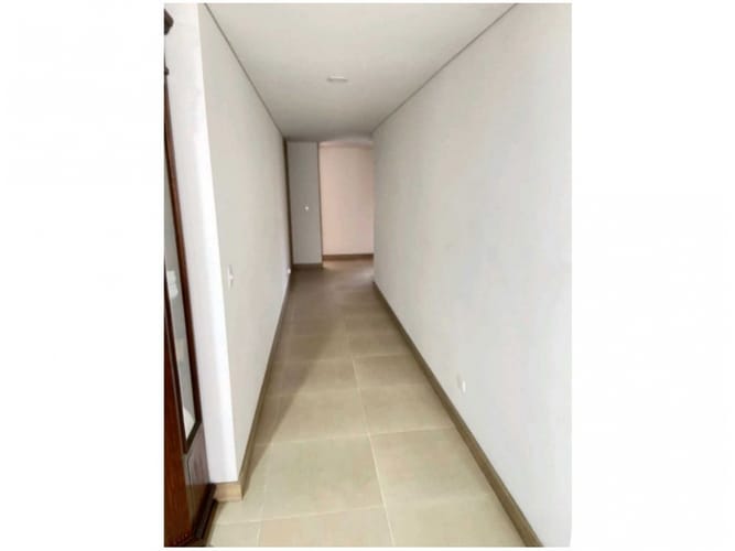 Apartamento de 3 alcobas en venta en Laureles, Medellín, 93 m² · foto 13 de 24