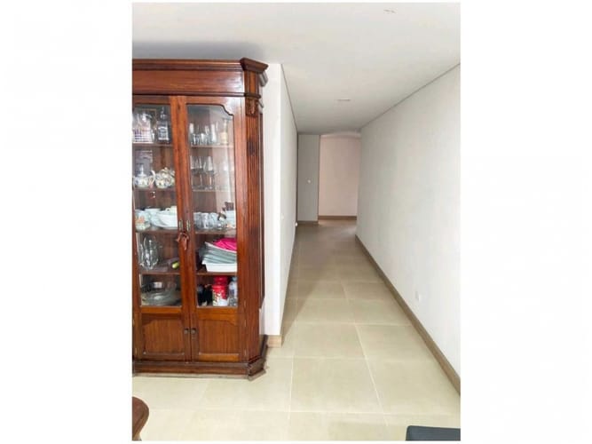 Apartamento de 3 alcobas en venta en Laureles, Medellín, 93 m² · foto 14 de 24