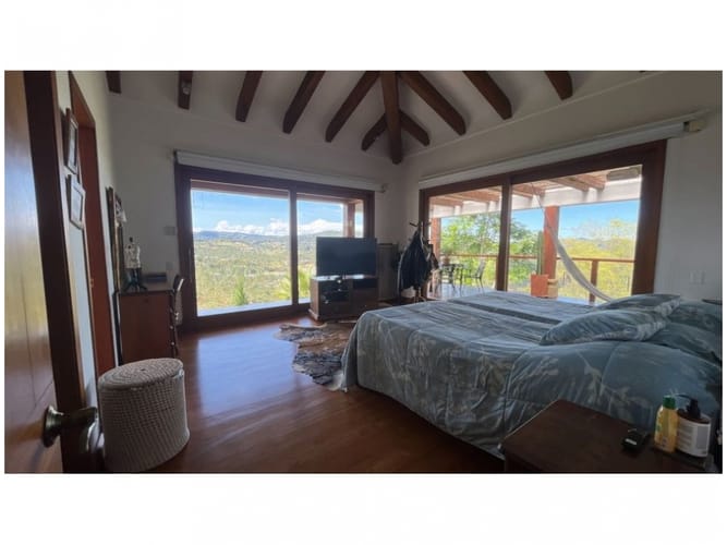 Casa de 3 alcobas en venta en Altos Del Escobero, El Retiro, 250 m² · foto 8 de 12