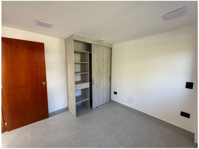 Casa de 3 alcobas en venta en La Ceja, 186 m² · foto 9 de 24