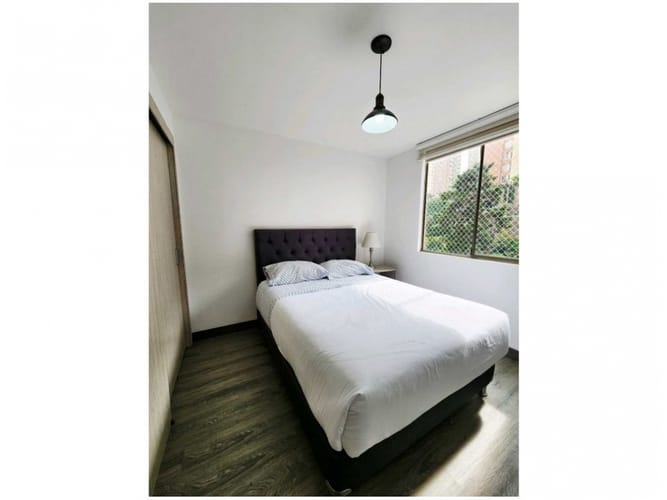 Apartamento en venta en El Poblado, Medellín · foto 10 de 13