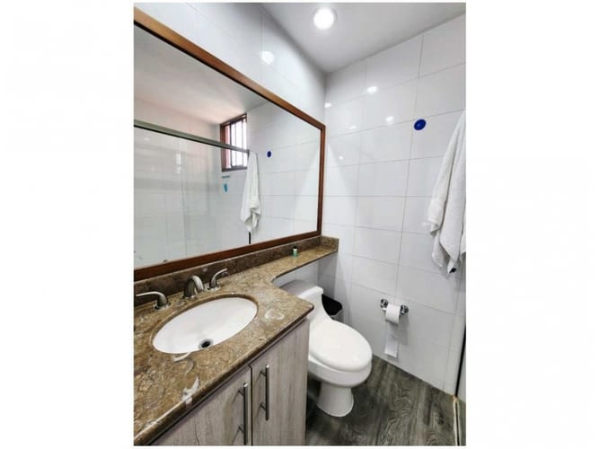 Apartamento en venta en El Poblado, Medellín · foto 13 de 13