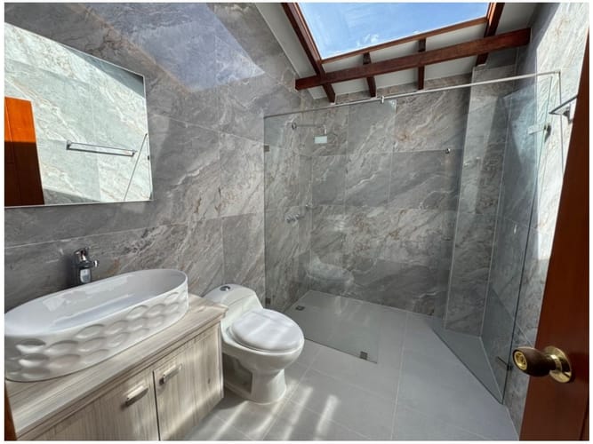 Casa de 3 alcobas en venta en La Ceja, 186 m² · foto 23 de 24