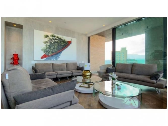 Apartamento en venta en Los Balsos, Medellín, 478 m² · foto 8 de 24