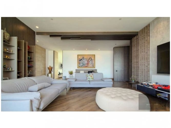 Apartamento en venta en Los Balsos, Medellín, 478 m² · foto 12 de 24