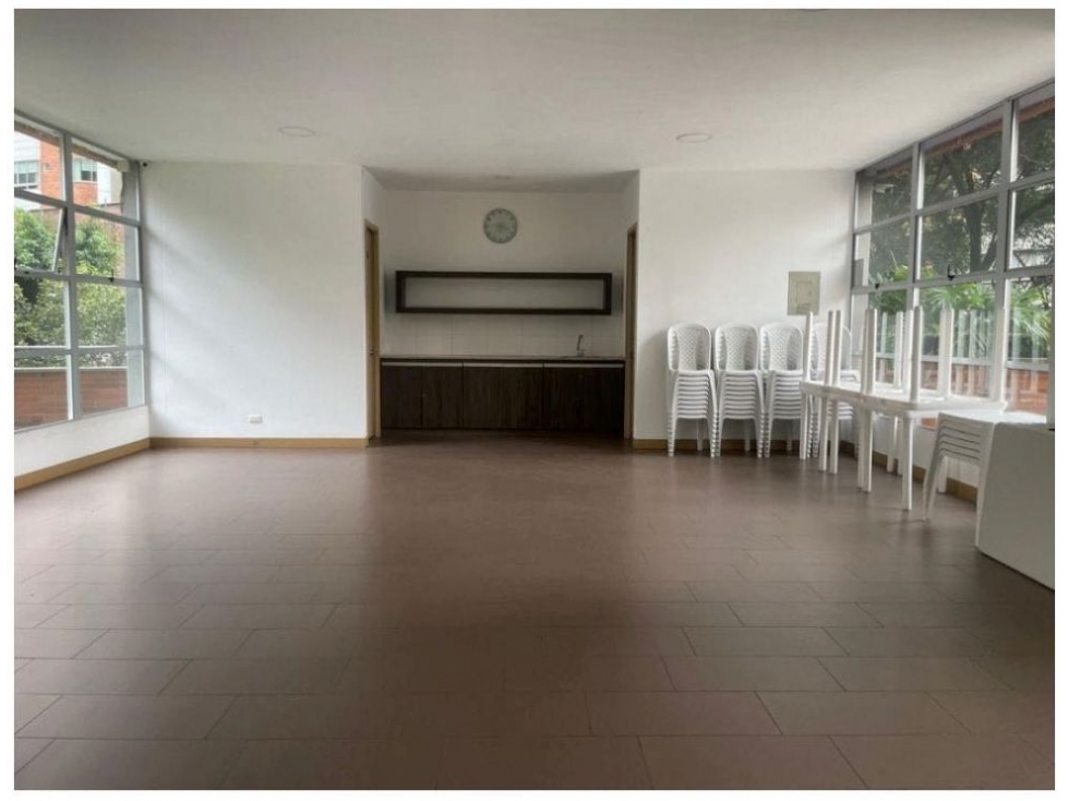 Apartamento en venta en El Poblado, Medellín · foto 13 de 14