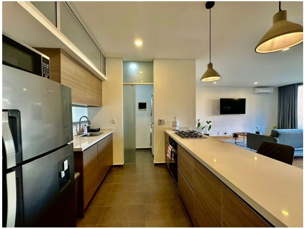 Apartamento en venta en El Poblado, Medellín · foto 4 de 24