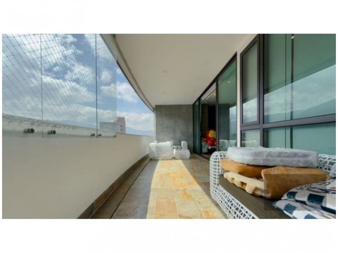 Apartamento en venta en Los Balsos, Medellín, 478 m² · foto 23 de 24