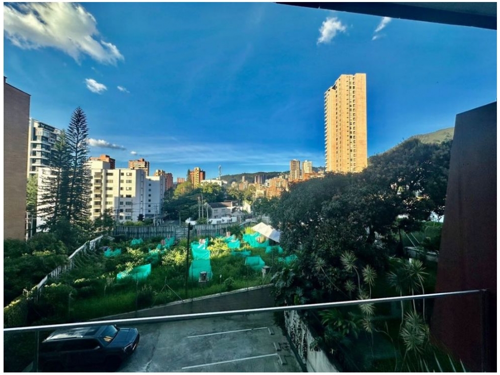 Apartamento en venta en El Poblado, Medellín · foto 15 de 24