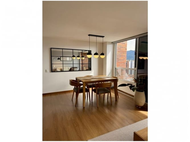 Apartaestudio en venta en Loma Del Chocho, Envigado, 74 m² · foto 2 de 11
