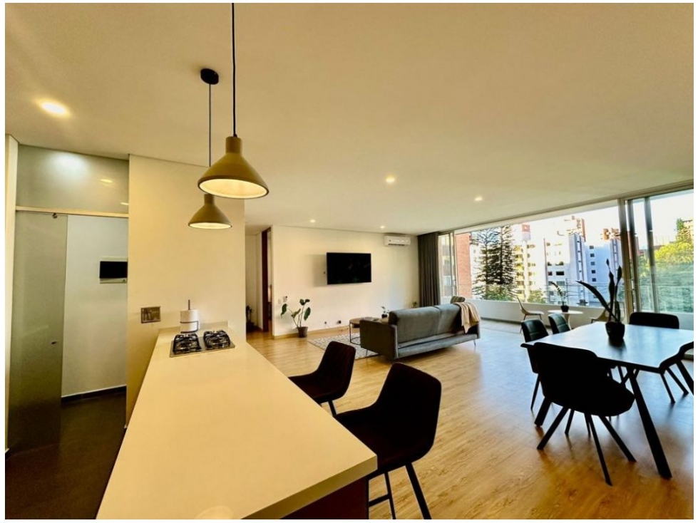 Apartamento en venta en El Poblado, Medellín · foto 19 de 24