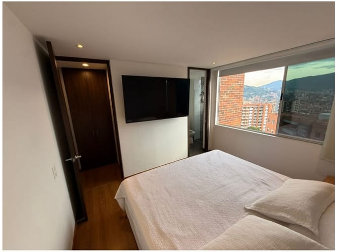 Apartaestudio en venta en Loma Del Chocho, Envigado, 74 m² · foto 11 de 11