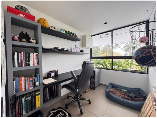 Apartamento de 2 alcobas en venta en El Poblado, Medellín, 135 m² · foto 19 de 22