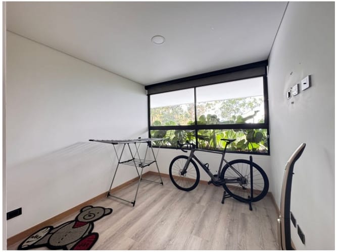 Apartamento de 2 alcobas en venta en El Poblado, Medellín, 135 m² · foto 20 de 22