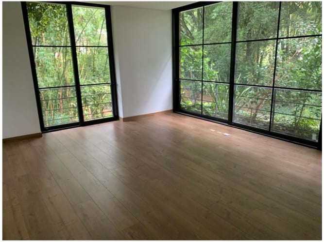 Apartamento de 3 alcobas en venta en El Poblado, Medellín, 335 m² · foto 8 de 19