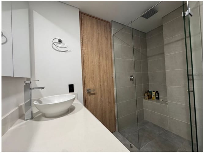 Apartamento de 2 alcobas en venta en El Poblado, Medellín, 135 m² · foto 22 de 22