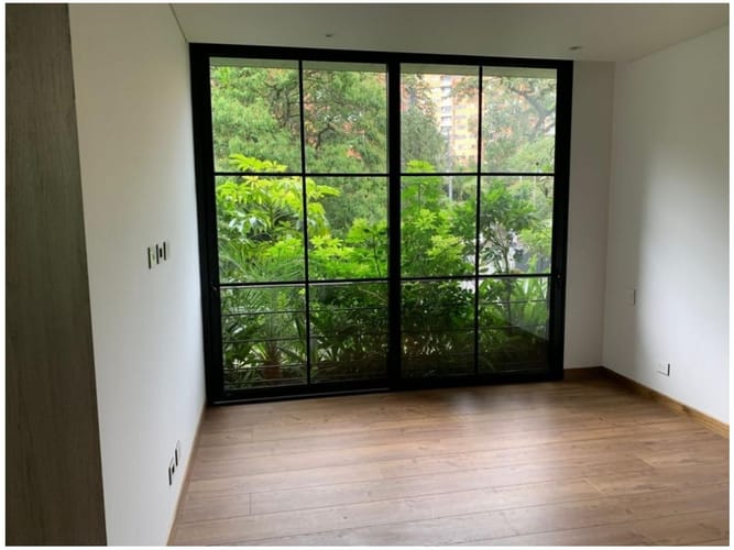 Apartamento de 3 alcobas en venta en El Poblado, Medellín, 335 m² · foto 11 de 19