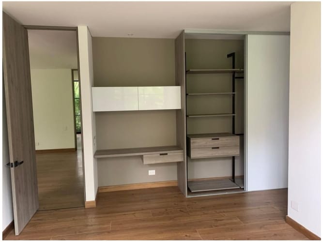 Apartamento de 3 alcobas en venta en El Poblado, Medellín, 335 m² · foto 15 de 19