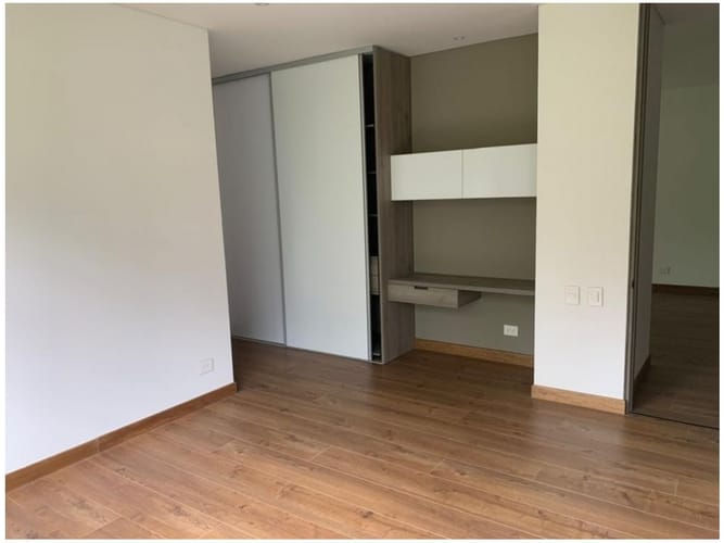 Apartamento de 3 alcobas en venta en El Poblado, Medellín, 335 m² · foto 16 de 19