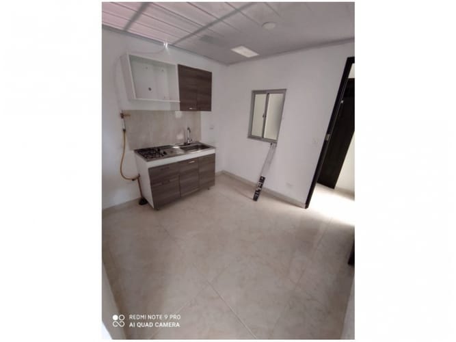 Casa de 7 alcobas en venta en Prado, Medellín, 231 m² · foto 4 de 16