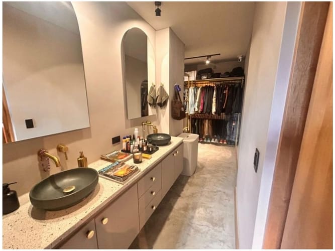 Apartamento de 1 alcoba en venta en El Castillo, Medellín, 92 m² · foto 9 de 18