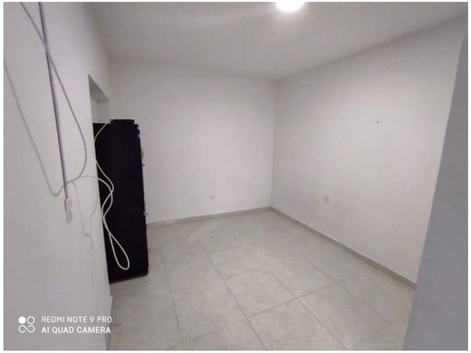 Casa de 7 alcobas en venta en Prado, Medellín, 231 m² · foto 13 de 16