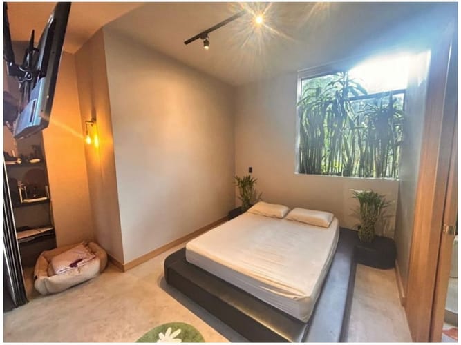 Apartamento de 1 alcoba en venta en El Castillo, Medellín, 92 m² · foto 16 de 18