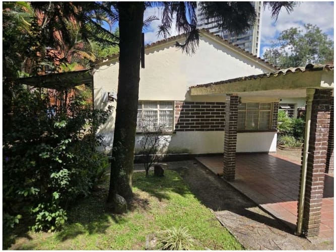 Lote en venta en Zona Centro, Envigado, 1302 m² · foto 5 de 11