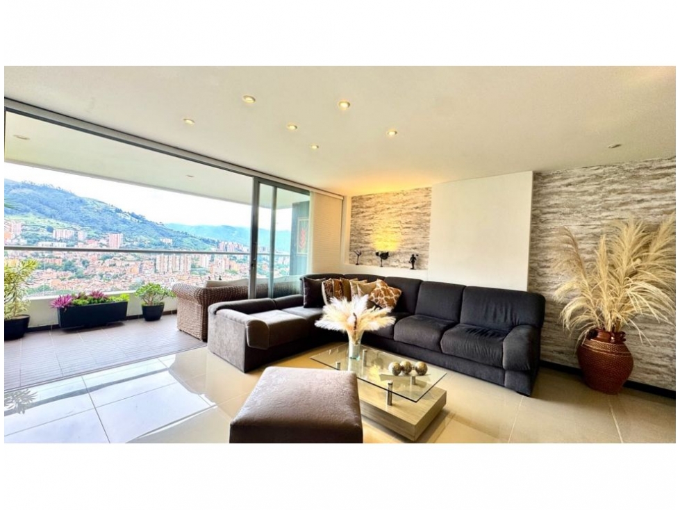 Apartamento en venta en Las Brujas, Envigado · foto 2 de 24