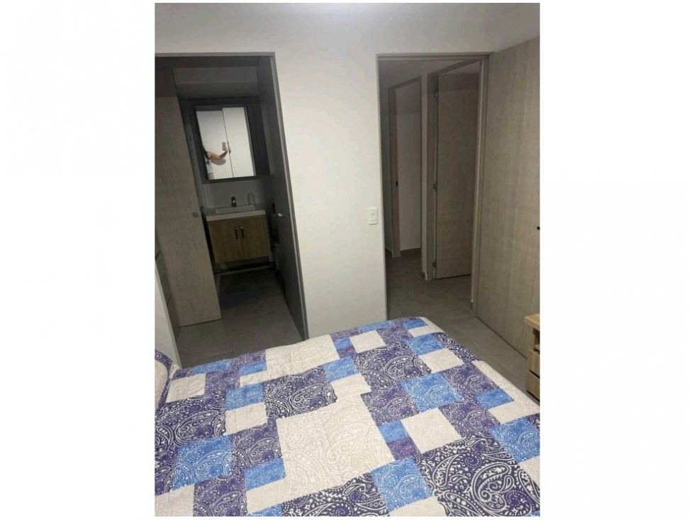 Apartamento en venta en Laureles, Medellín · foto 13 de 14
