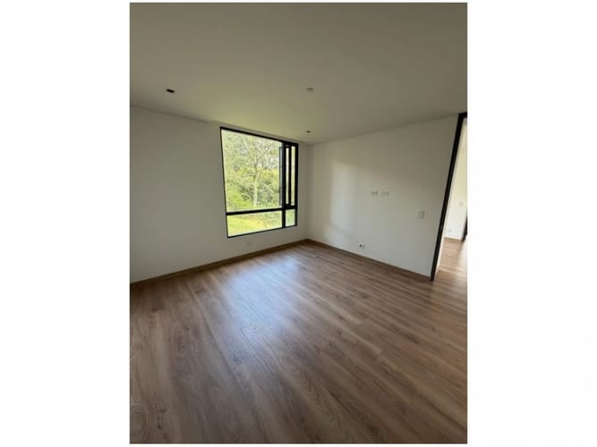 Apartamento de 3 alcobas en venta en El Poblado, Medellín, 143 m² · foto 17 de 18