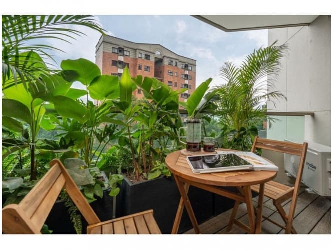 Apartamento en venta en El Poblado, Medellín · foto 4 de 24