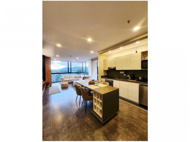 Apartamento de 1 alcoba en venta en Loma Del Chocho, Envigado, 88 m² · foto 3 de 8