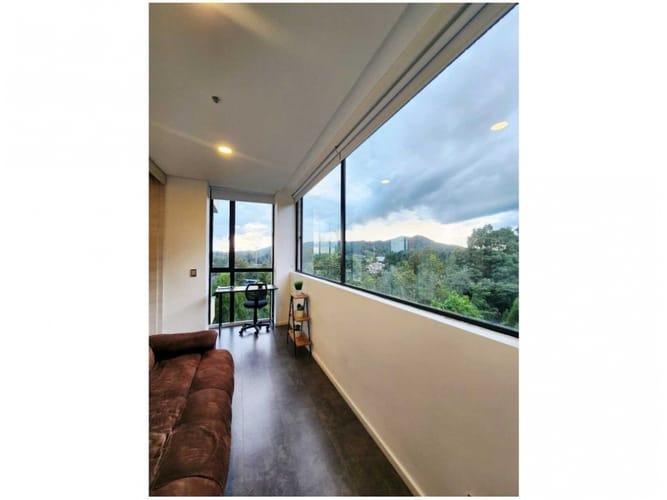 Apartamento de 1 alcoba en venta en Loma Del Chocho, Envigado, 88 m² · foto 6 de 8