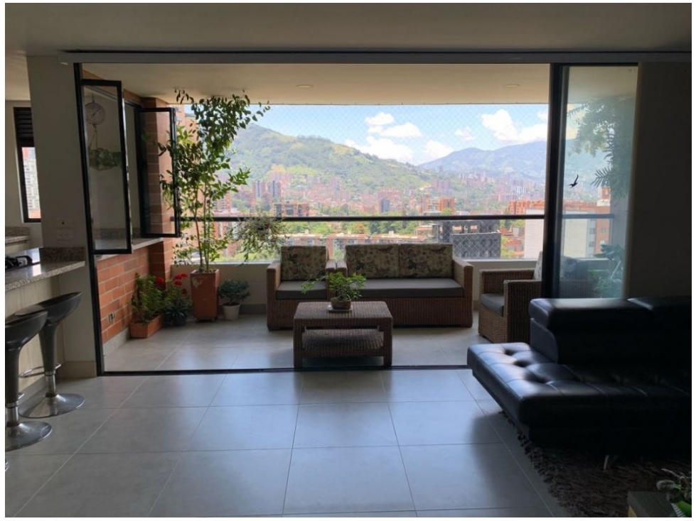 Apartamento en venta en Loma Del Esmeraldal, Envigado · foto 4 de 23