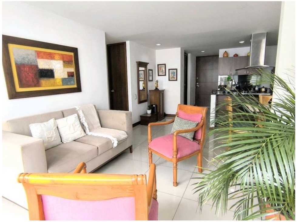 Apartamento en venta en El Poblado, Medellín · foto 3 de 19