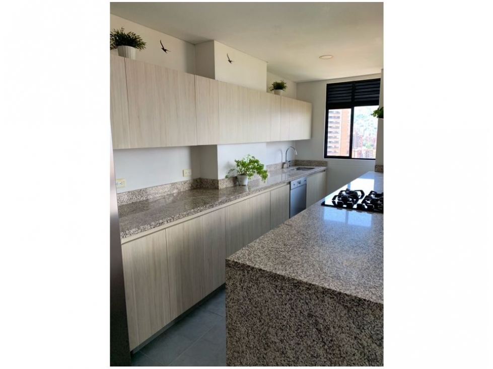 Apartamento en venta en Loma Del Esmeraldal, Envigado · foto 11 de 23