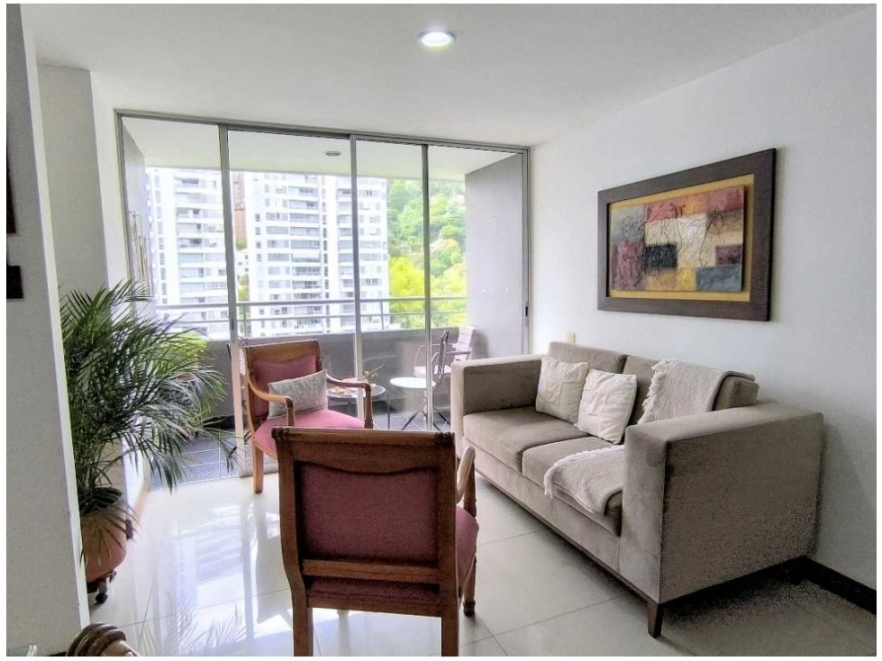 Apartamento en venta en El Poblado, Medellín · foto 6 de 19