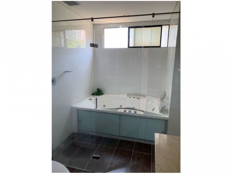 Apartamento en venta en Loma Del Esmeraldal, Envigado · foto 17 de 23