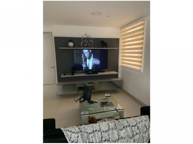 Apartamento de 3 alcobas en venta en El Poblado, Medellín, 125 m² · foto 3 de 8