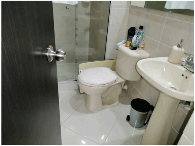 Apartamento en venta en El Poblado, Medellín · foto 6 de 19