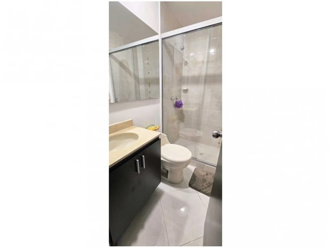 Apartamento de 3 alcobas en venta en Villa Carlota, Medellín, 92 m² · foto 7 de 13