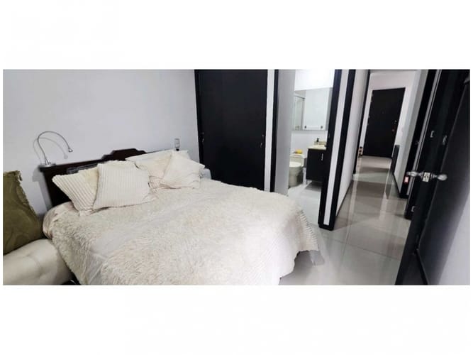 Apartamento de 3 alcobas en venta en Villa Carlota, Medellín, 92 m² · foto 10 de 13