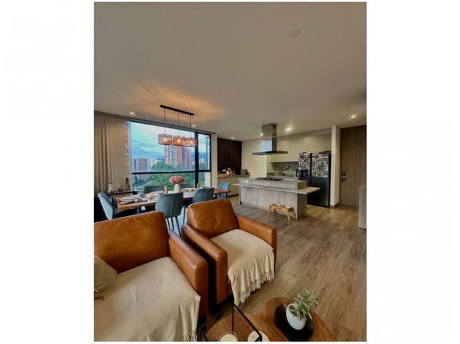 Apartamento de 2 alcobas en venta en El Diamante No. 2, Medellín, 115 m² · foto 6 de 22