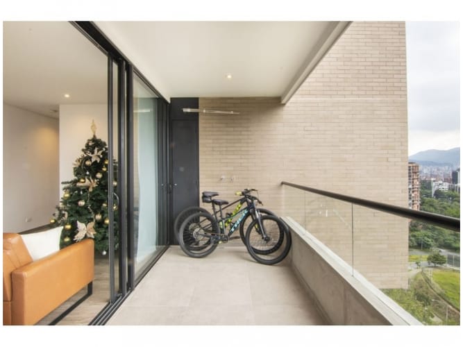 Apartamento de 2 alcobas en venta en El Diamante No. 2, Medellín, 115 m² · foto 7 de 22