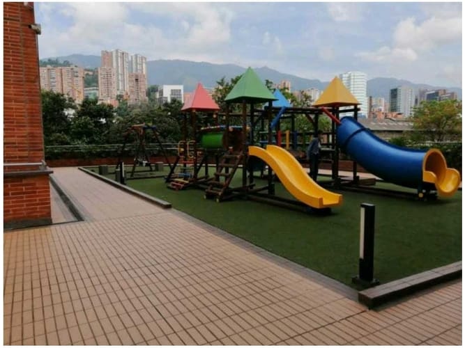 Apartamento en venta en El Poblado, Medellín · foto 15 de 19