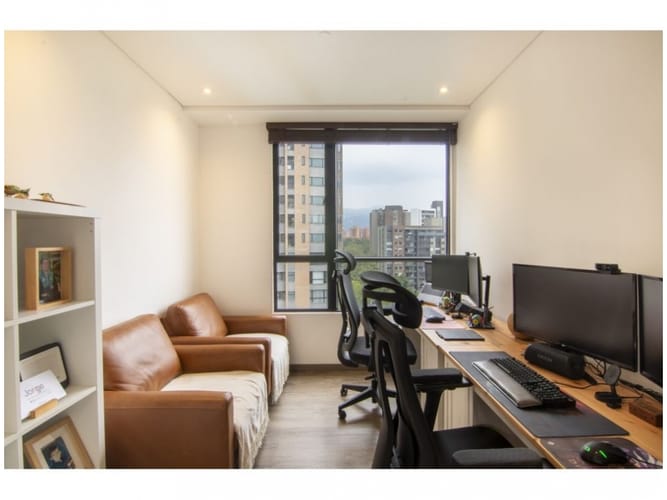 Apartamento de 2 alcobas en venta en El Diamante No. 2, Medellín, 115 m² · foto 13 de 22