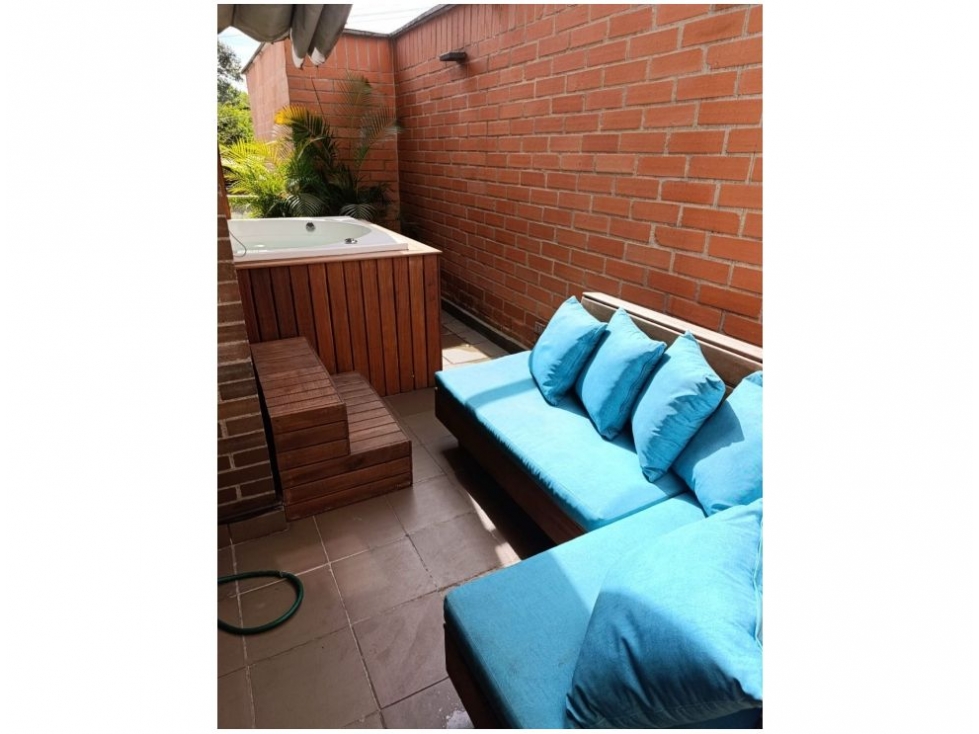 Apartamento en venta en El Esmeraldal, Envigado · foto 3 de 13