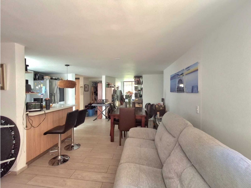 Apartamento en venta en Loma Del Escobero, Envigado · foto 3 de 6